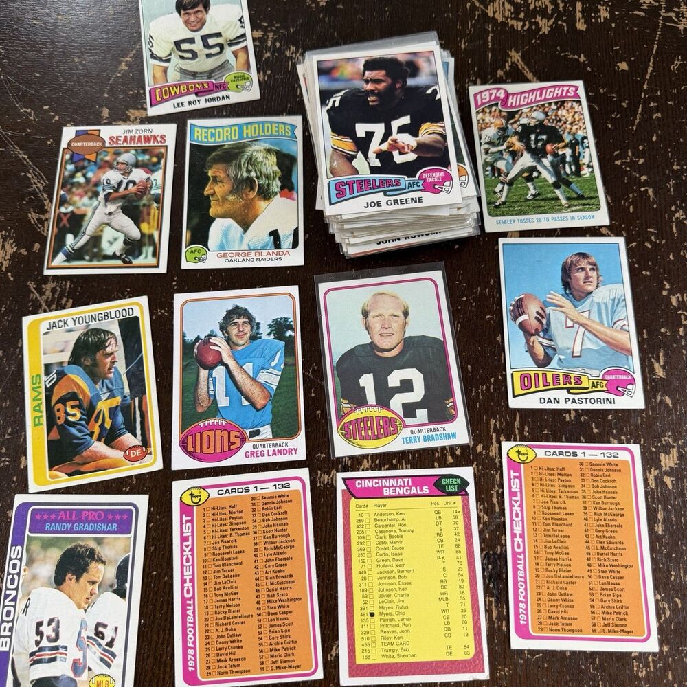 1970s Topps Football Cards Lot Of 84 w Terry Bradshaw Mean Joe Greene Jim Zorn